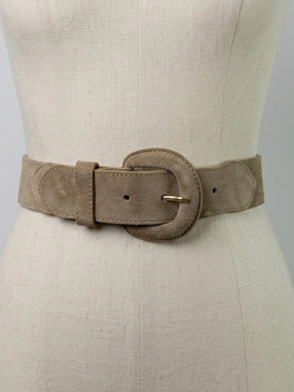 Vintage Mondi Suede Waist Belt Size Small Tan Beige Neutral 80s 90s